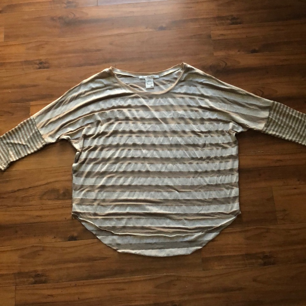 Women’s American Rag top size XL